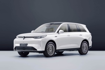 魏牌V8X